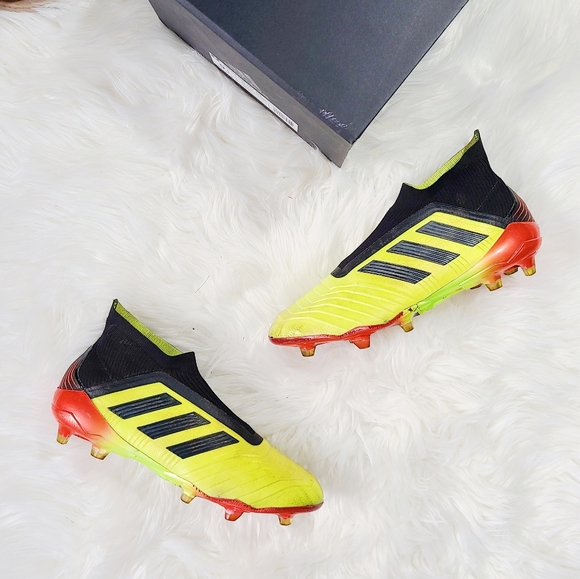 Men's Adidas Predator 18+ FG Soccer Cleats IOB - Picture 7 of 15